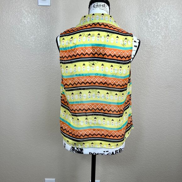 Geri C. Yellow  geometric sleeveless button up collar  top size L beach vacation - Picture 10 of 13
